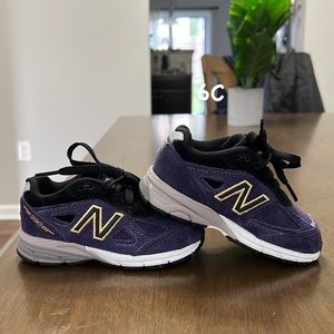 Toddler sneakers